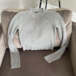 Brandy Melville Light Gray Ribbed Turtleneck Sweater